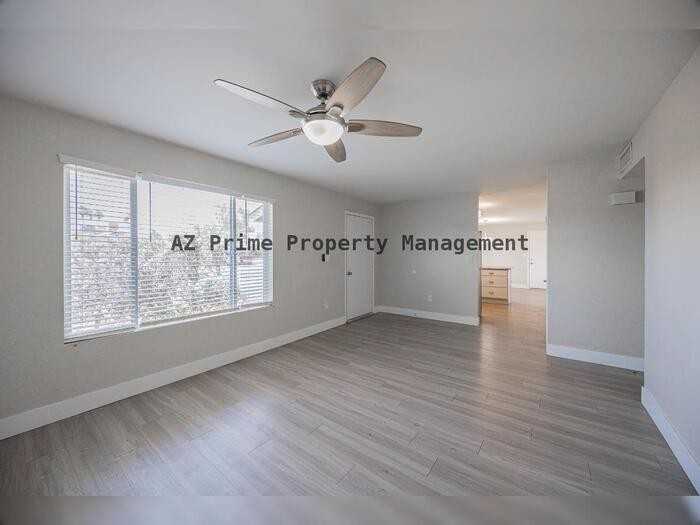 5849 S College Ave - Photo 6 of 28