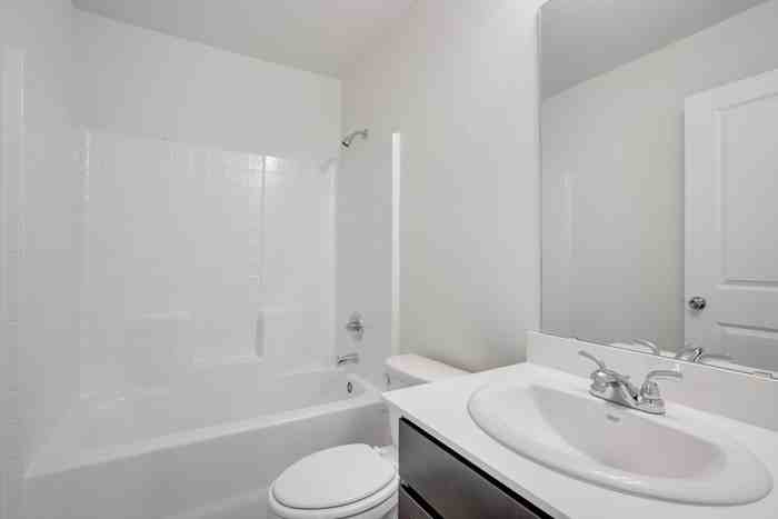 2327 Jodi Ln - Photo 3 of 18