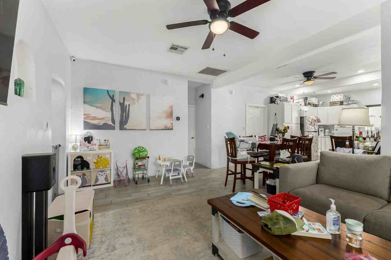 2321 East 6th Street - Photo 4 of 27