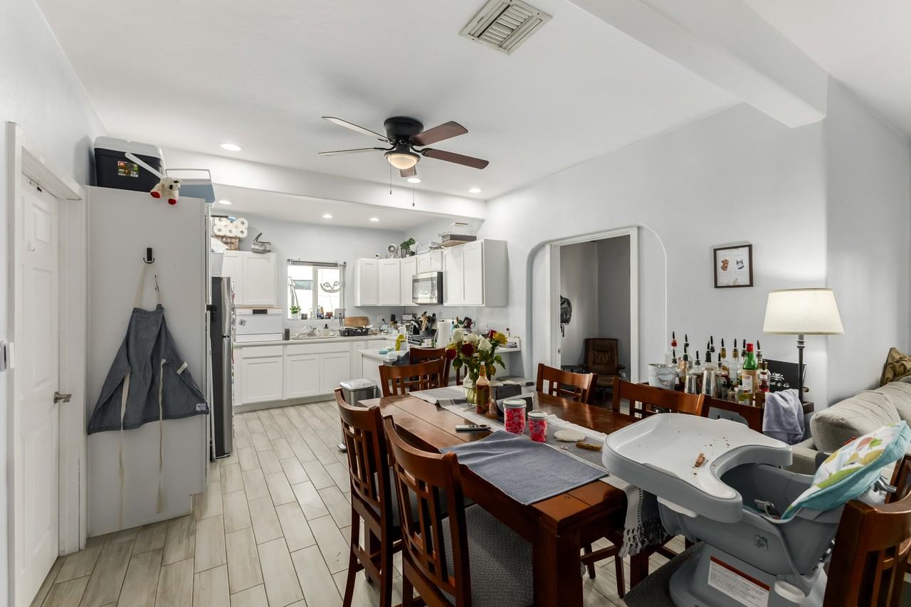2321 East 6th Street - Photo 6 of 27