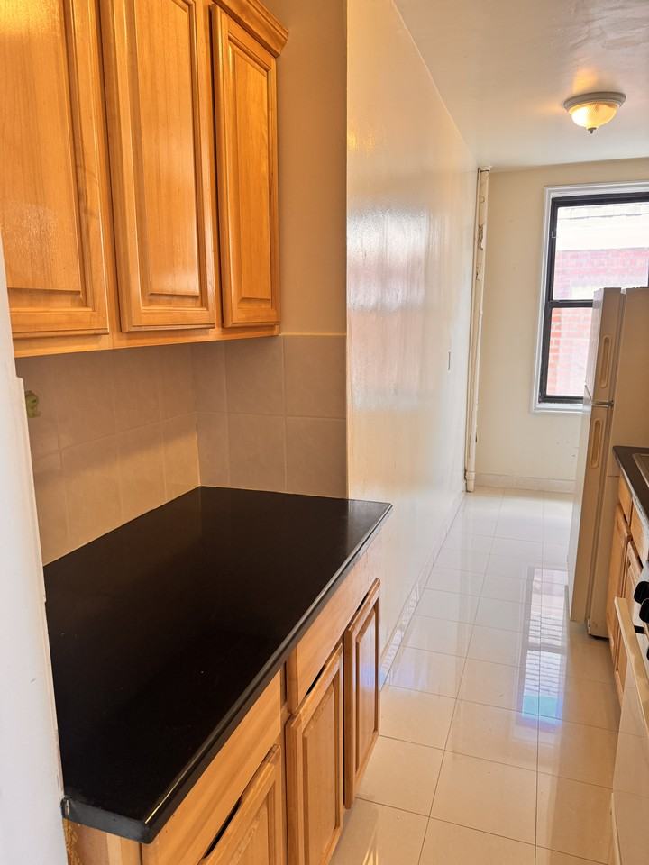 149-43 35th Avenue #2H - Photo 7 of 12