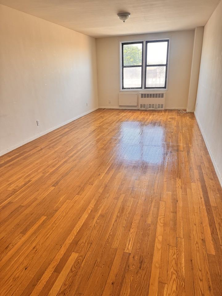 149-43 35th Avenue #2H - Photo 2 of 12
