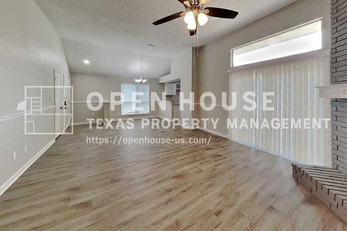 222 Mahogany Dr - Photo 5 of 20
