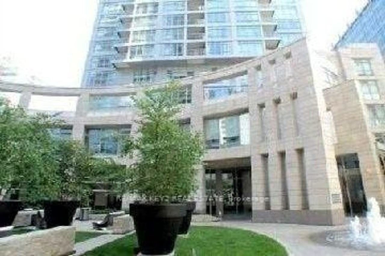2181 Yonge Street #2307 - Photo 2 of 11