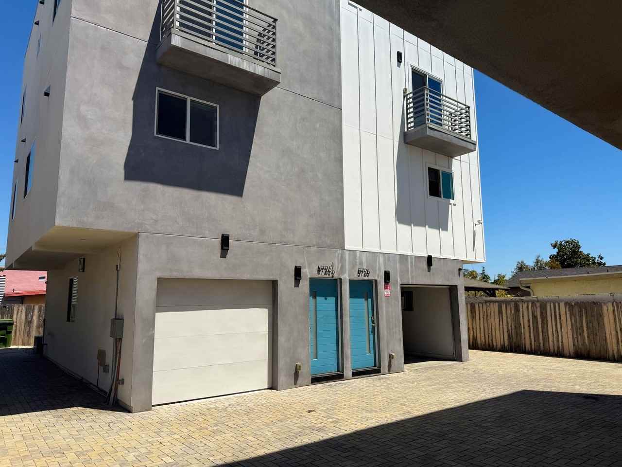 Case Townhomes - Photo 3 of 12