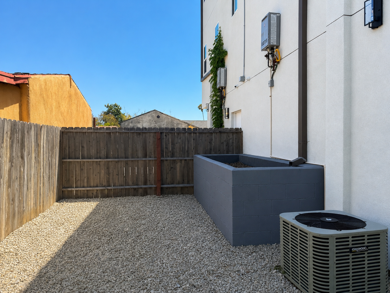 Case Townhomes - Photo 5 of 12