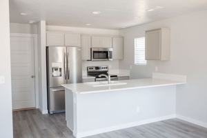 featured image of 1040 E Martello Ln