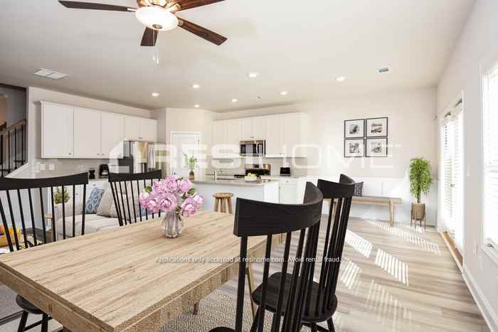 2345 Whitburn Rd - Photo 7 of 19