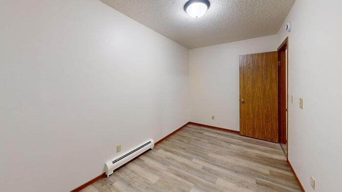 1100 Pleasant St #12 - Photo 5 of 13