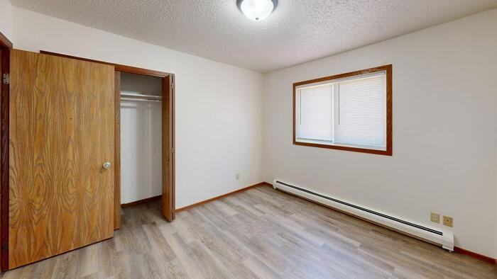 1100 Pleasant St #12 - Photo 7 of 13