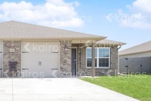 5001 E Thomas St #B - Photo 1 of 1