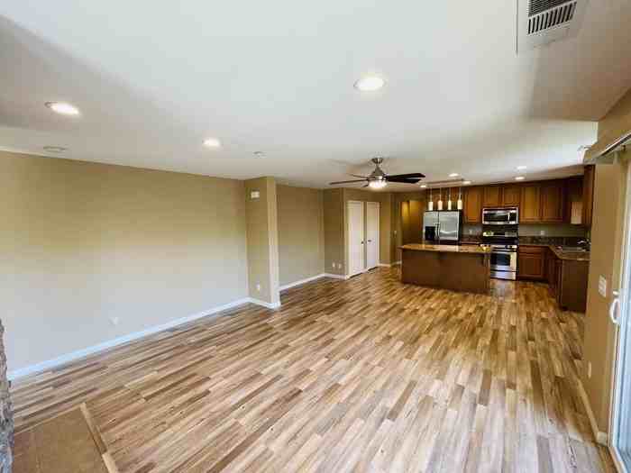 1351 Isabella Way - Photo 6 of 31
