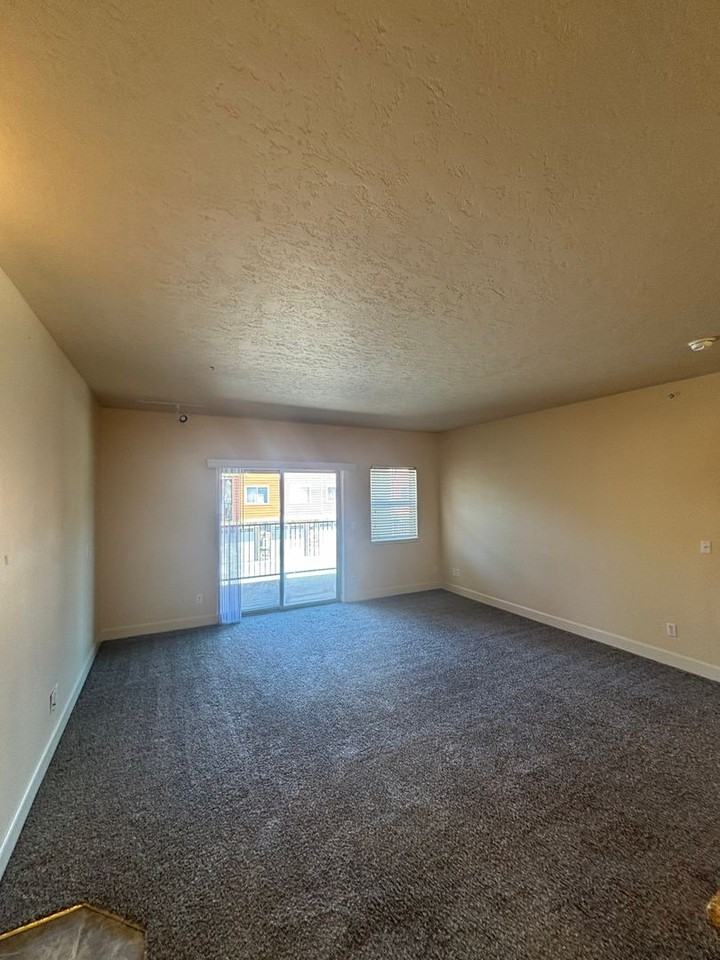 6735 Spurwing Loop - Photo 4 of 26