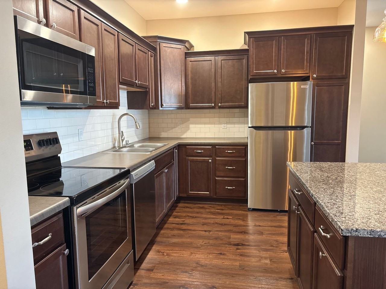 Rapid River Apartments - Photo 3 of 50