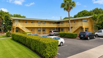 featured image of 1001 S M St