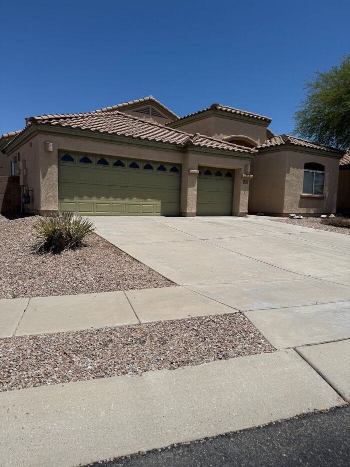 13731 E Kirkwood Pl