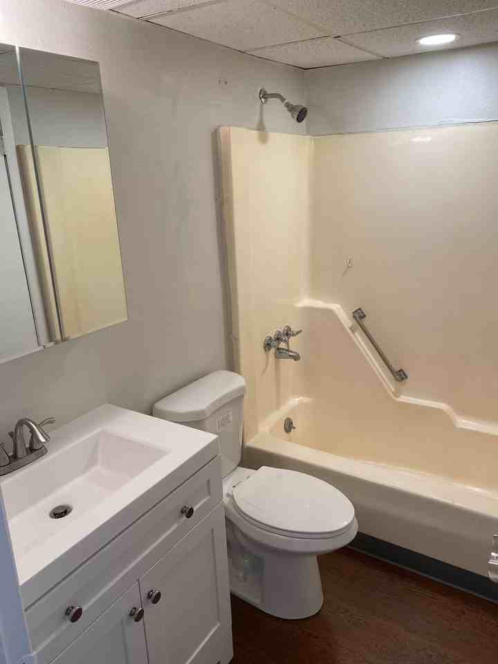 462 South Ave - Photo 5 of 13