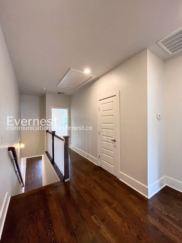 1003B Spain Ave - Photo 6 of 37