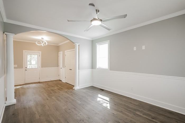 2320 Franco Rd - Photo 5 of 13