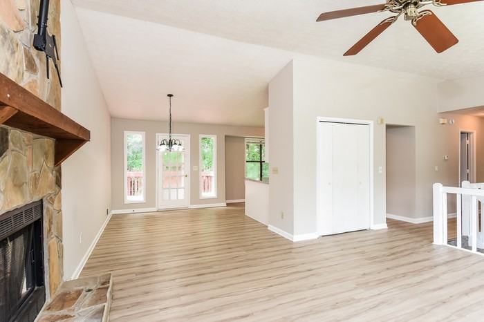 5975 Wellborn Trl - Photo 6 of 19