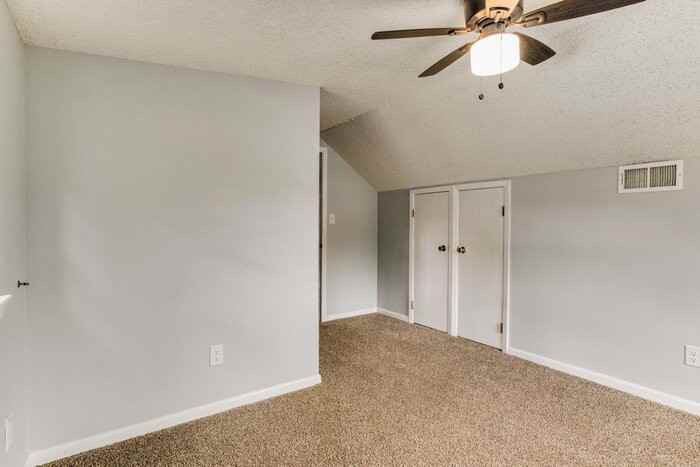 1025 Sable Dr #A - Photo 4 of 32