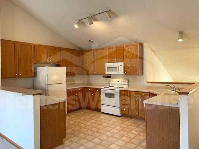 5422 Elm Grove Ave - Photo 3 of 19