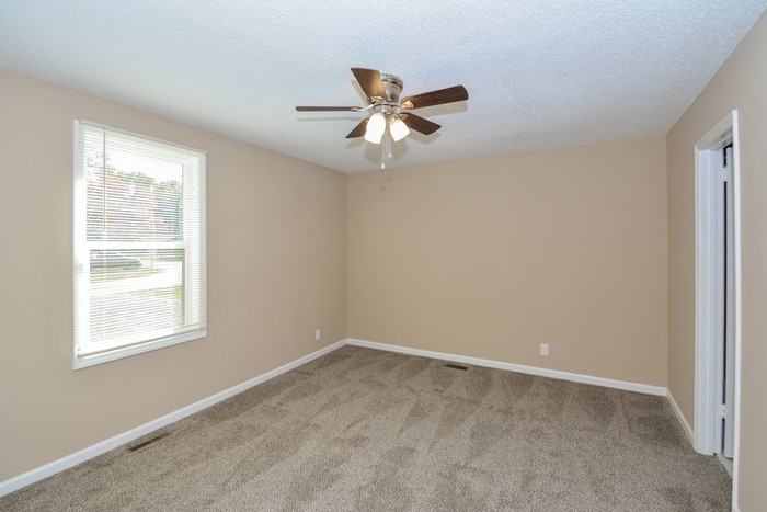 346 Woodale Dr - Photo 6 of 11