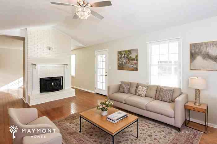 2989 Willowstone Dr - Photo 6 of 15