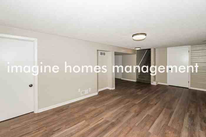 929 Oriole Dr - Photo 7 of 15