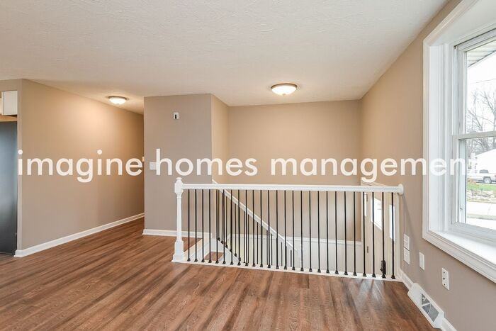 4741 James Rd - Photo 6 of 20