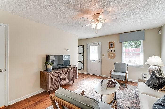 2732 Union Rd - Photo 5 of 14