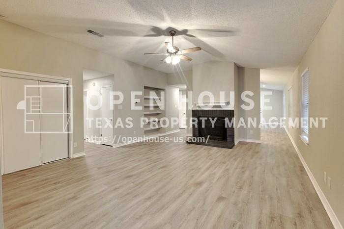 5900 Stone Meadow Ln - Photo 4 of 20