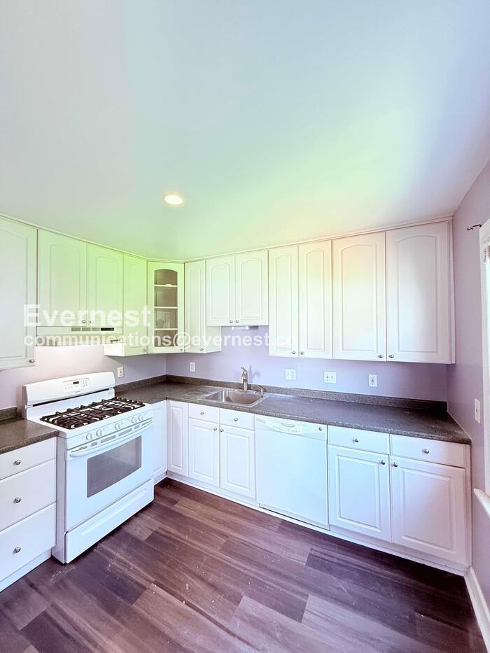 25107 Rosenbusch Blvd - Photo 4 of 26