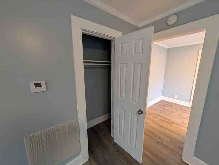 808 Cleveland Ave #B - Photo 4 of 11