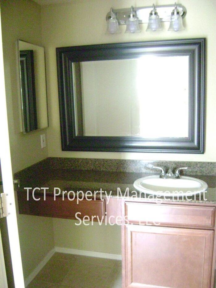 2134 E Broadway Rd #1004 - Photo 7 of 10
