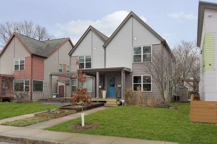 2011 Bellefontaine St - Photo 2 of 25