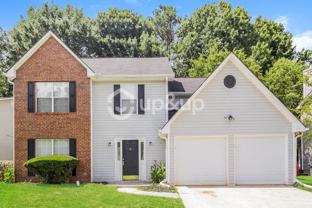 1122 W Shore Dr - Photo 1 of 1