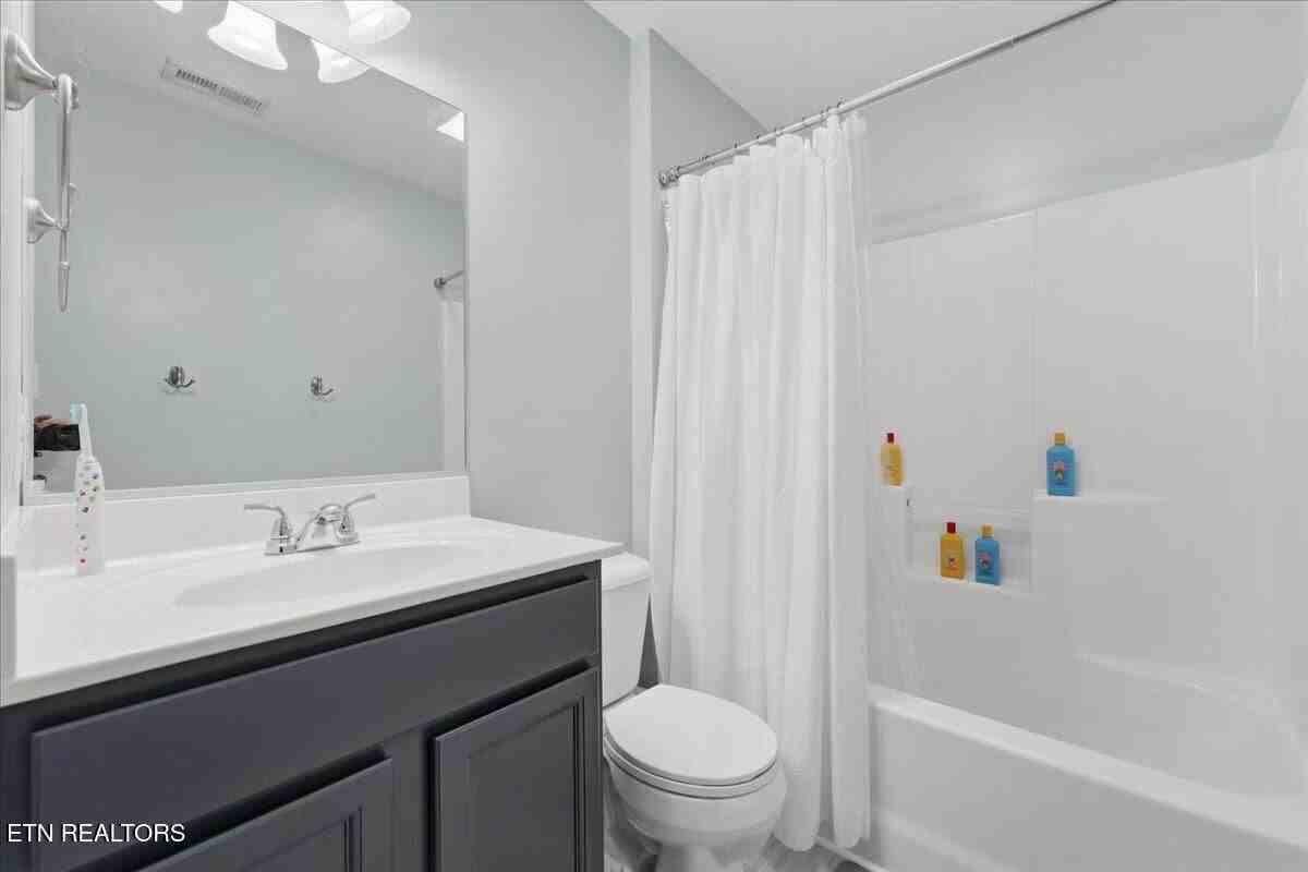 6320 Mcmillan Creek Dr #NA - Photo 5 of 12