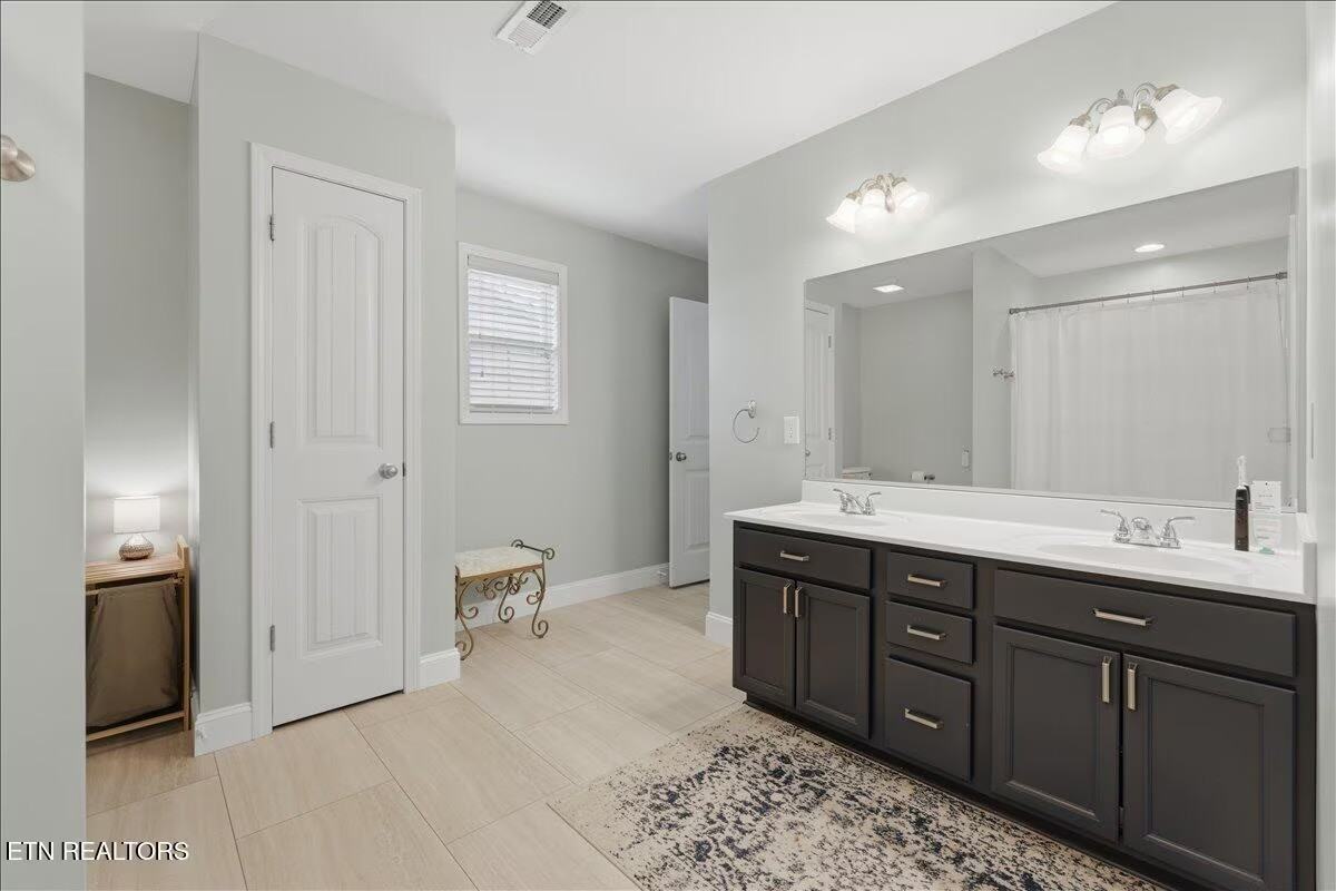 6320 Mcmillan Creek Dr #NA - Photo 6 of 12