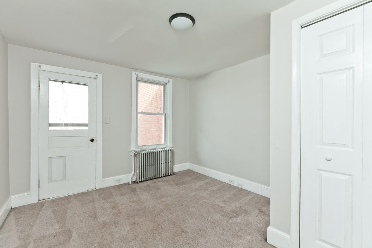 23 S Jefferson St #1 - Photo 3 of 21