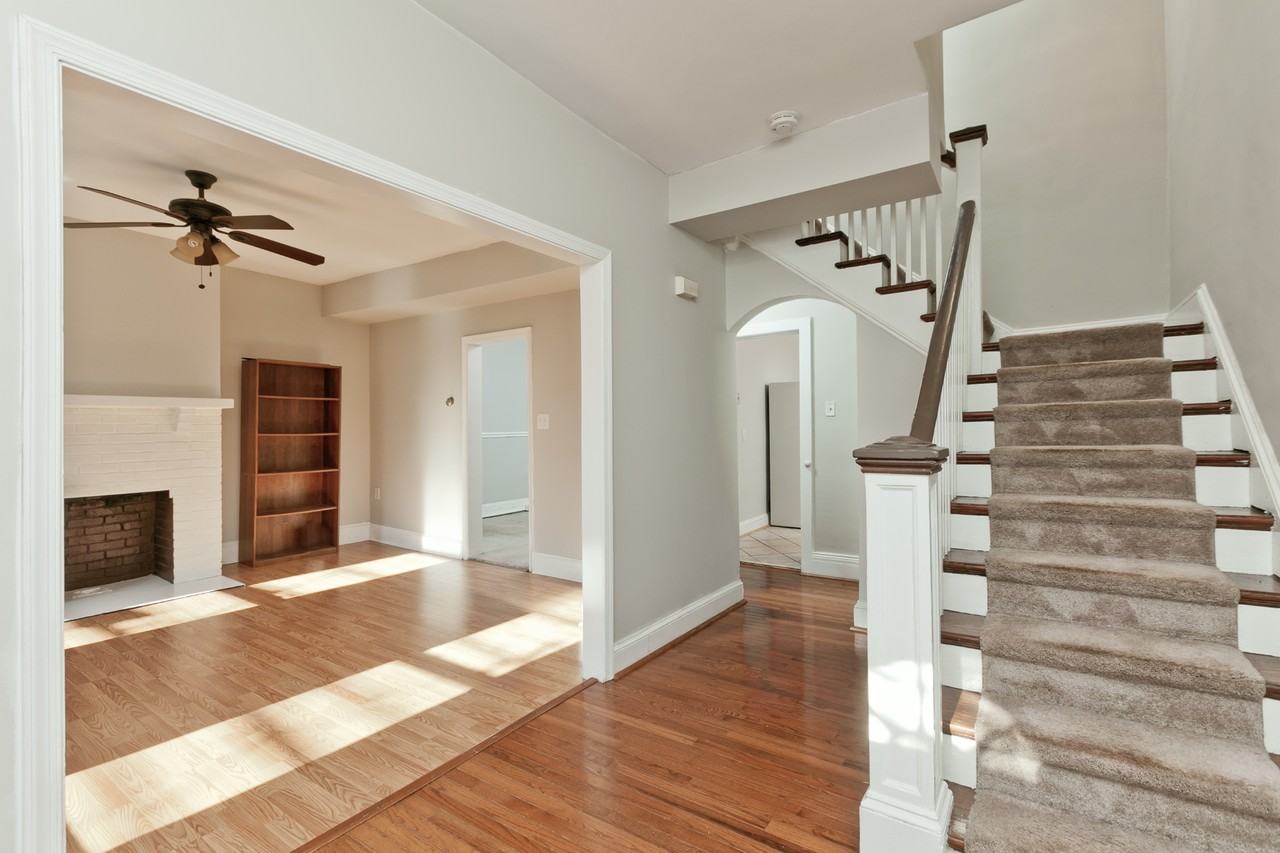 23 S Jefferson St #1 - Photo 7 of 21