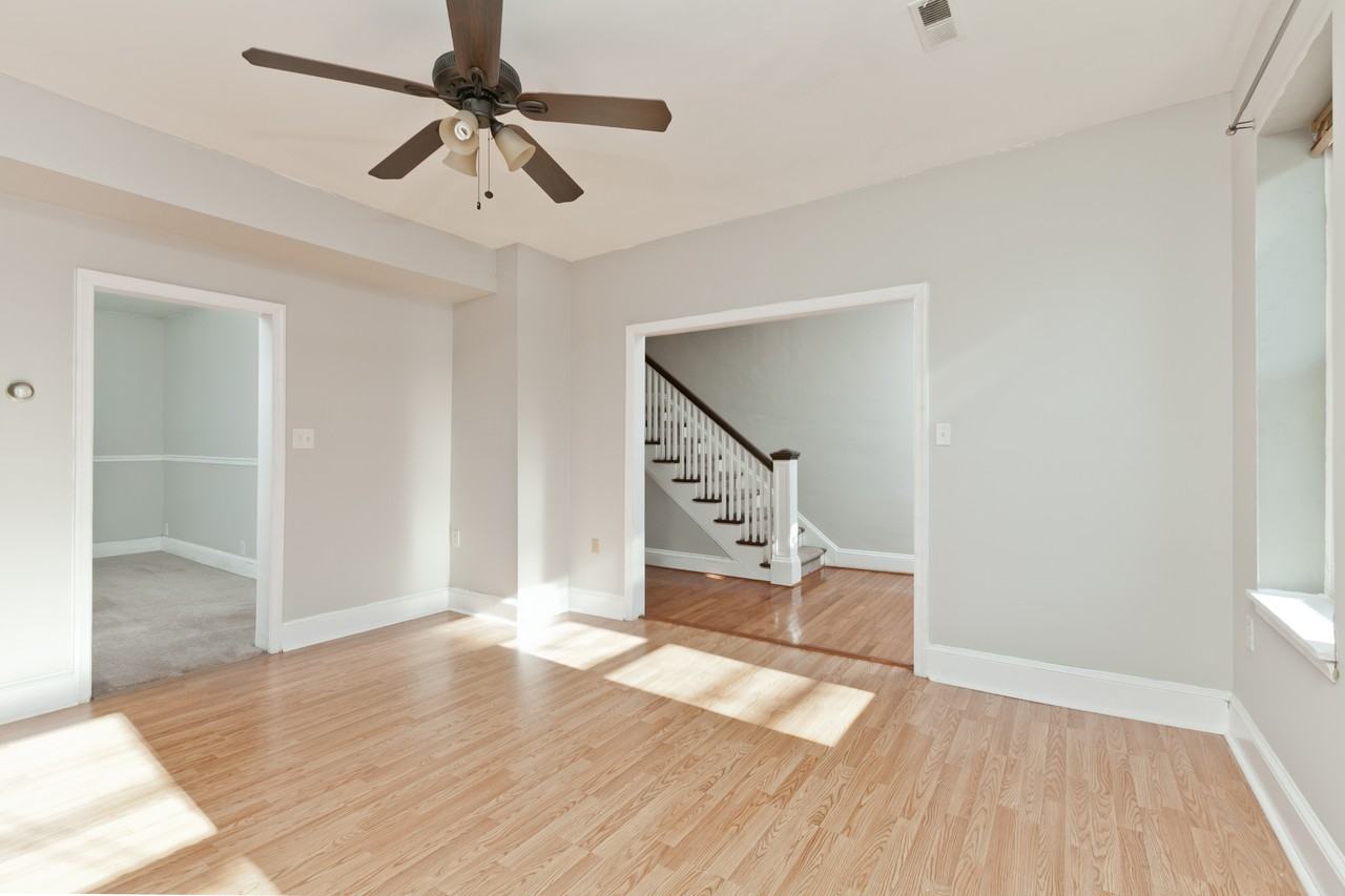 23 S Jefferson St #1 - Photo 3 of 27
