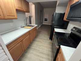 featured image of 723 Ridge Ave #11