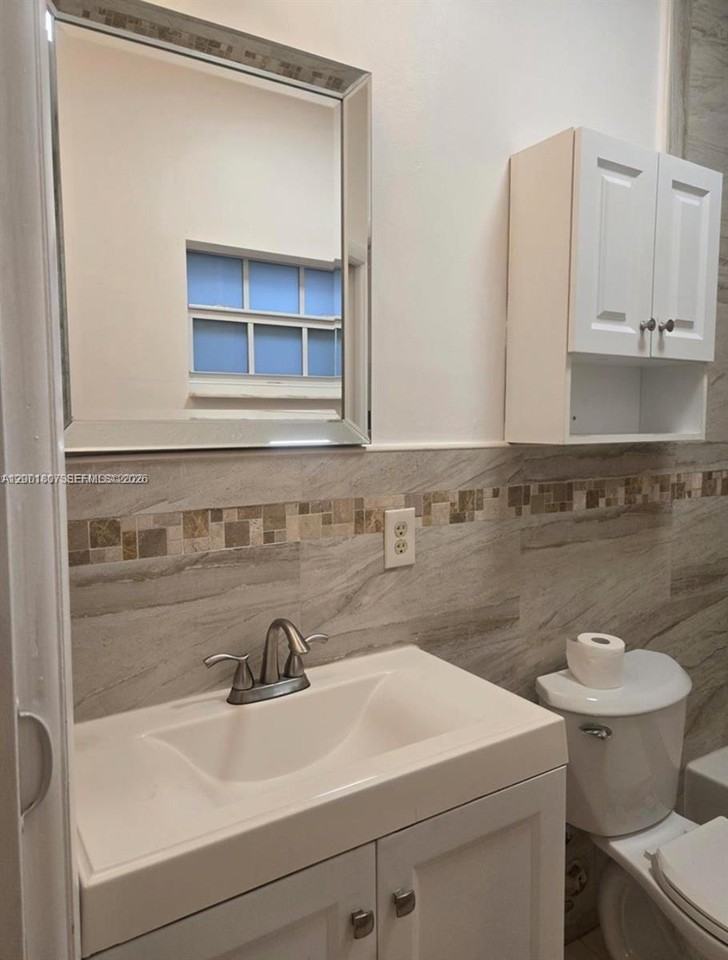 9740 Nw 5th Ave #B - Photo 7 of 12
