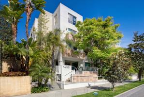 featured image of 1430 S Beverly Glen Blvd #303