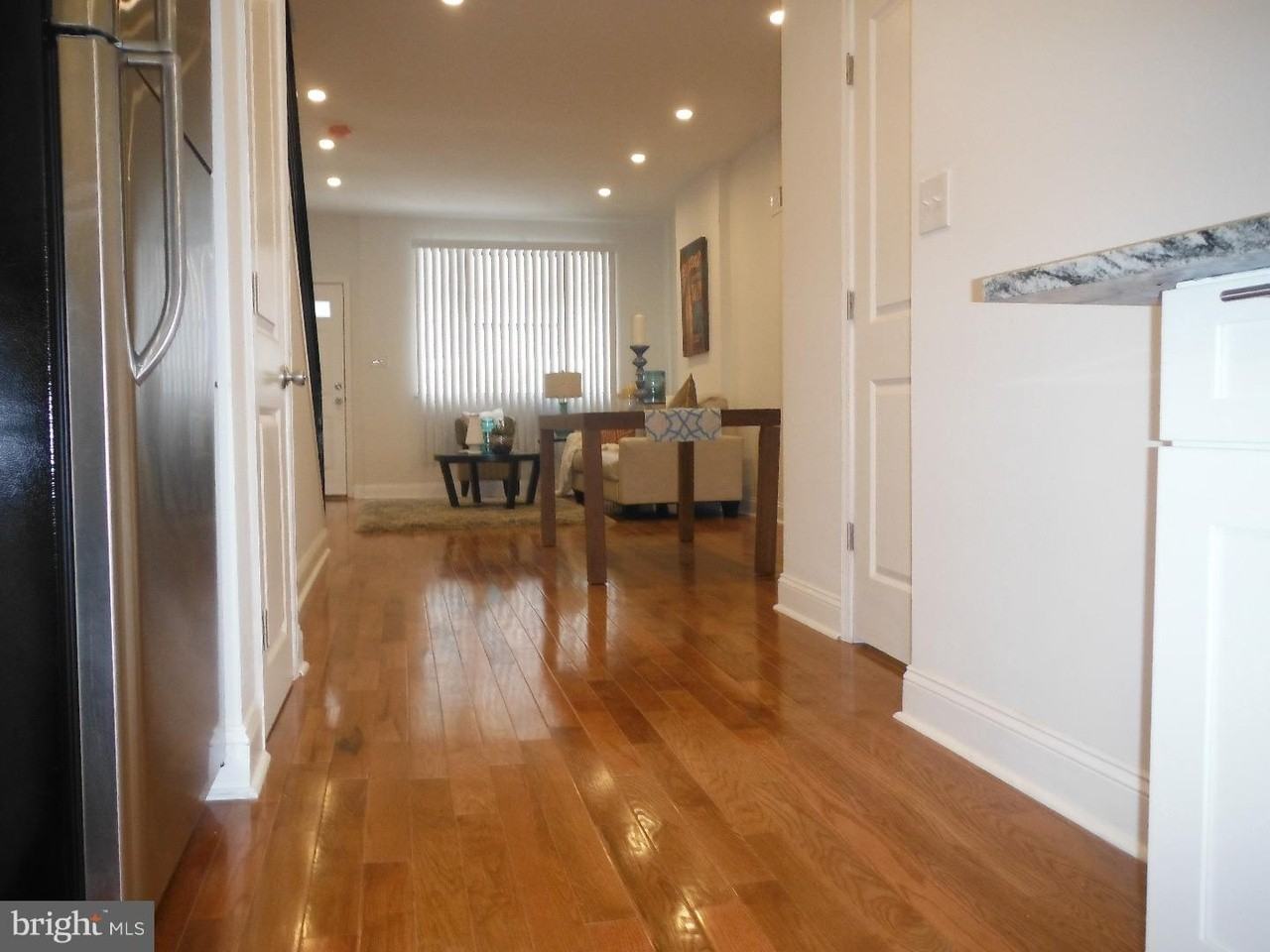 1537 S Chadwick St #NA - Photo 4 of 18
