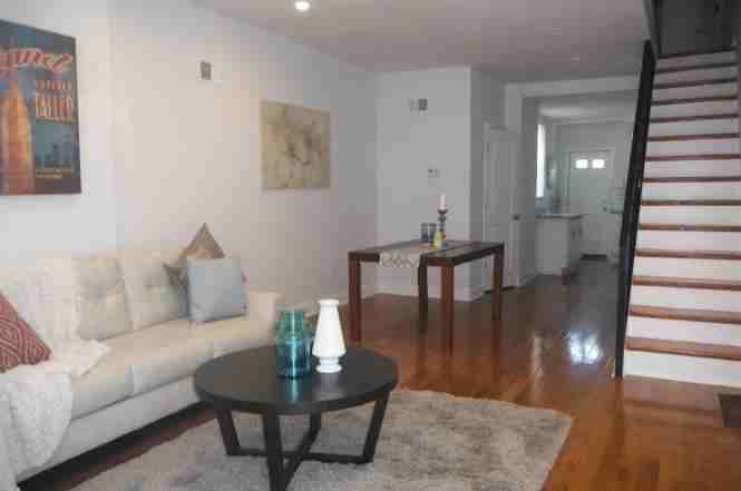 1537 S Chadwick St #NA - Photo 6 of 18