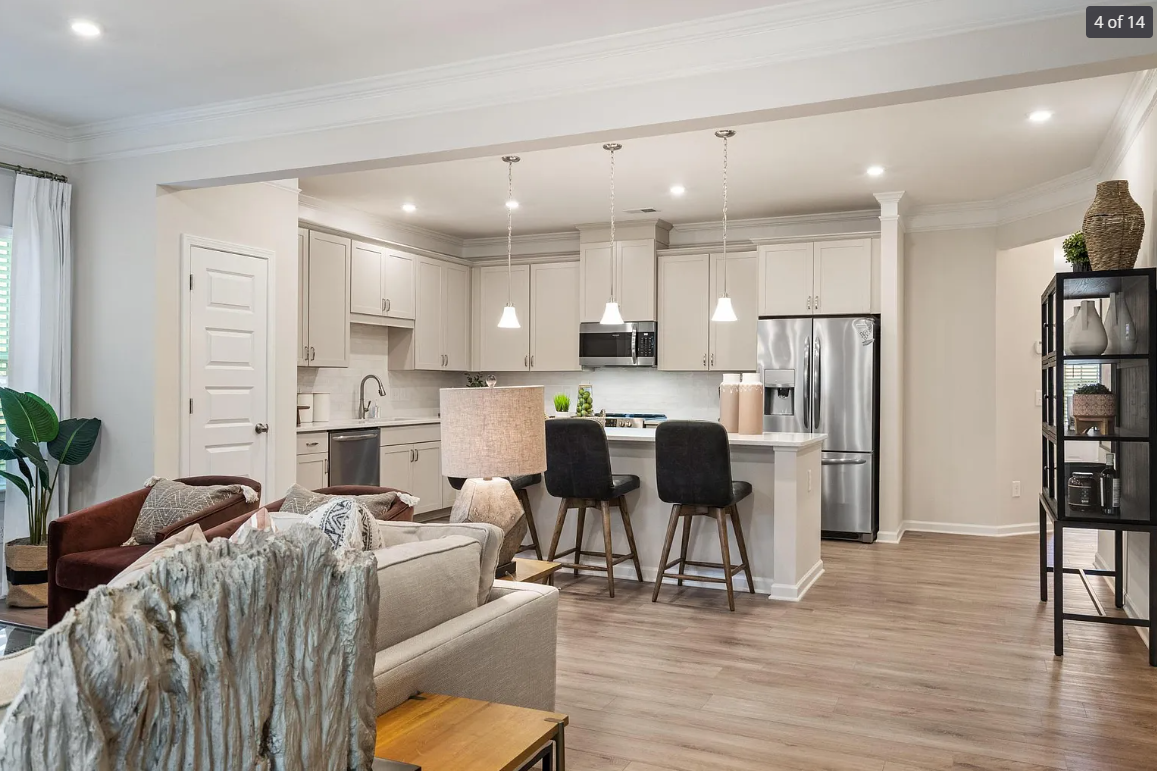 7 Felton Walk Blvd #7 - Photo 4 of 14