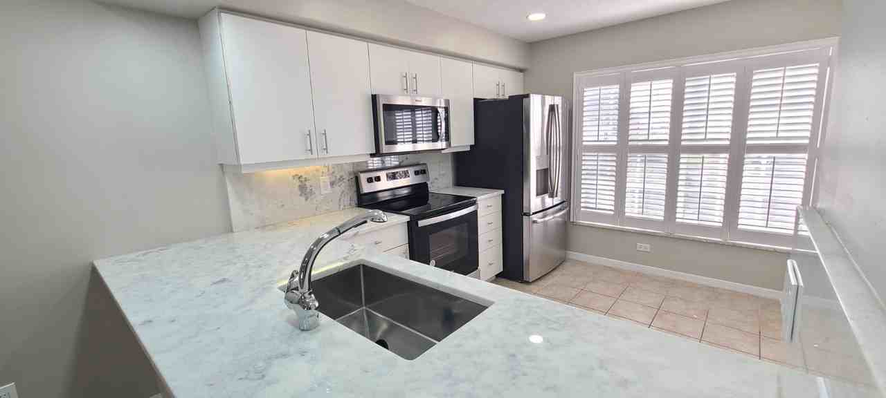 3531 Forest Branch Dr #D - Photo 5 of 26