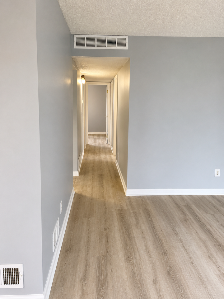 7060 Victory Ave #NA - Photo 5 of 8